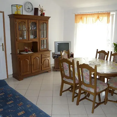 In - Istrien 11043 Apartment