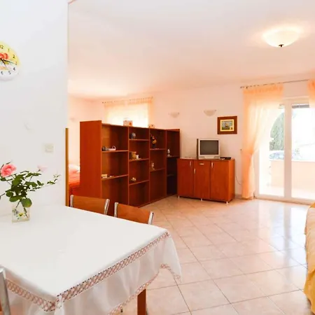 In - Istrien 11043 Apartman Vinkuran